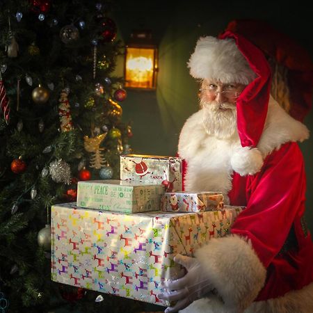 Santa'S Lodge Santa Claus Exterior foto